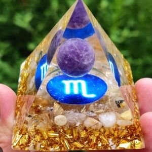 Orgonite Crystal Pyramid With Genuine Amethyst And Gold